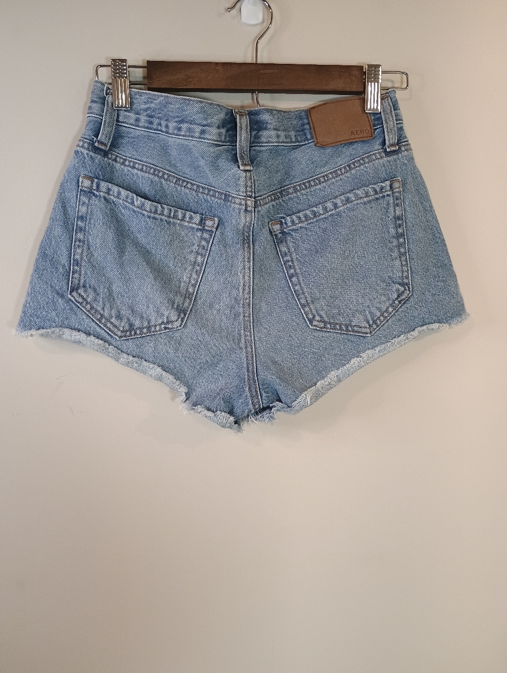 Aeropostale Mini Denim Shorts Women's Size 2 - Picture 5 of 9